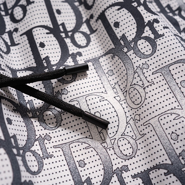 ブランドハーフパンツ角部分ディテール